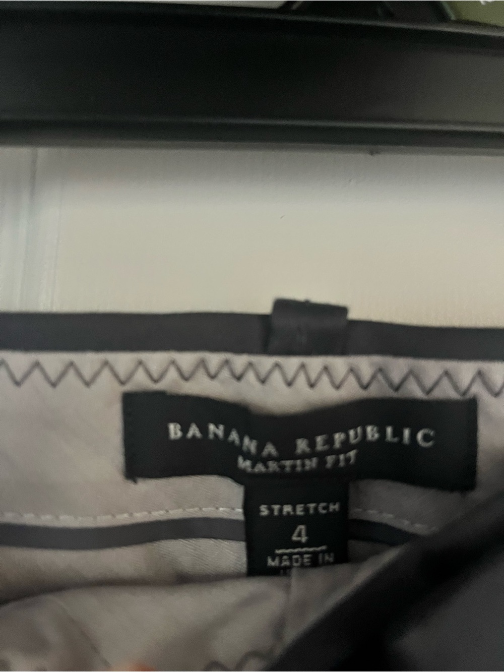 banana republic women’s gray martin fit stretch shorts NWT - Picture 2 of 3